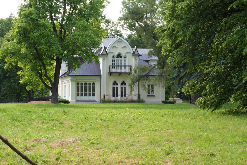 Roskosz Zespol Dworsko Parkowy Bed & Breakfast Biala Podlaska Luaran gambar