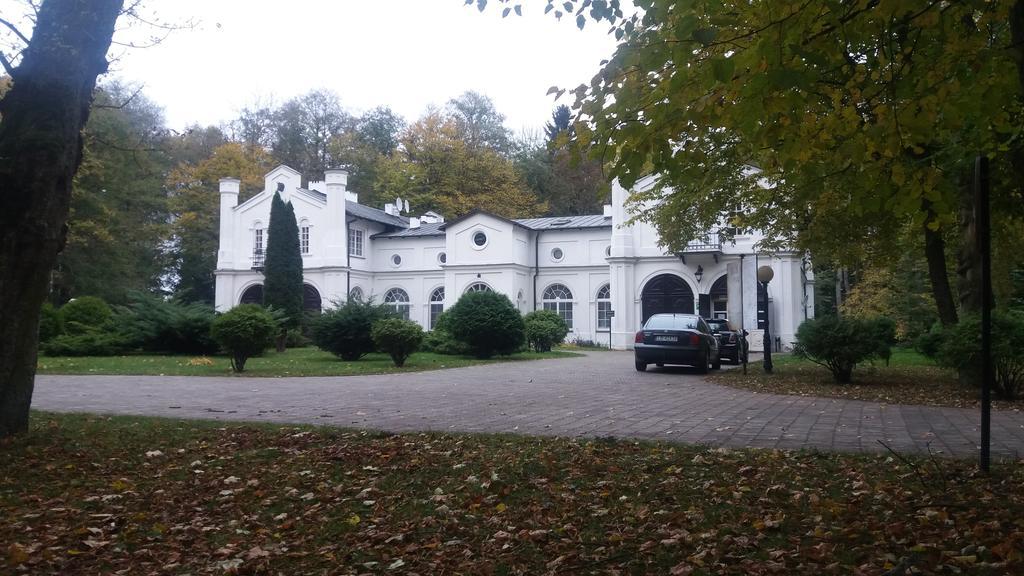 Roskosz Zespol Dworsko Parkowy Bed & Breakfast Biala Podlaska Luaran gambar