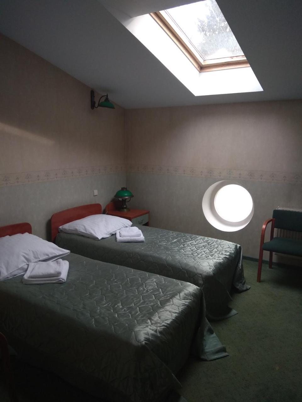 Roskosz Zespol Dworsko Parkowy Bed & Breakfast Biala Podlaska Luaran gambar